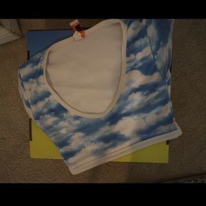 🌧✨J Valentine Cloudy Top✨🌧